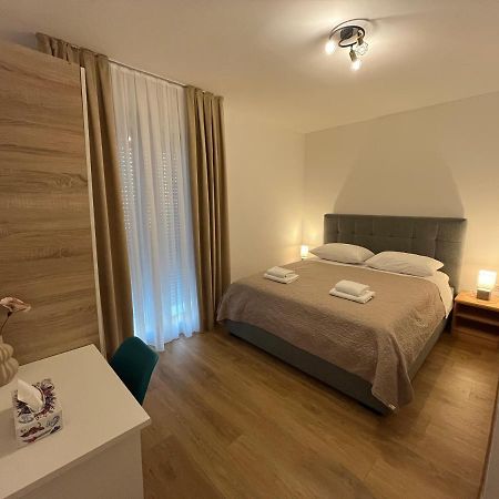 Apartment Renata Zadar Exterior photo